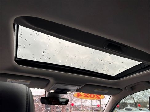 Used 2024 Honda Civic Touring image 11