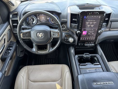Used 2019 RAM 1500 Limited AWD/4WD image 18