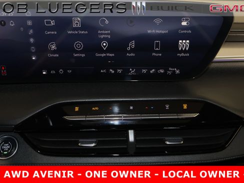 Certified 2025 Buick Enclave Avenir image 25