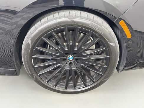 Certified 2024 BMW 740i xDrive w/ Executive Package AWD/4WD image 35