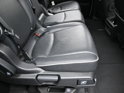 Used 2022 Honda Odyssey Elite image 42