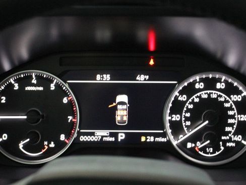 New 2025 Mitsubishi Outlander SE image 11