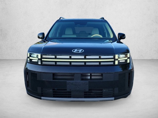 Used 2026 Hyundai Santa Fe SEL FWD image 2