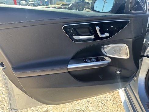 Used 2023 Mercedes-Benz C 300 C 300 image 23