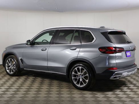 Used 2024 BMW X5 xDrive40i image 12