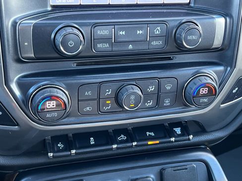 Used 2018 Chevrolet Silverado 2500 LTZ w/ Duramax Plus Package image 20