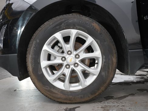Used 2021 Chevrolet Equinox LS w/ LS Convenience Package AWD/4WD image 28