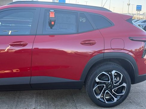 New 2026 Chevrolet Trax RS w/ Driver Confidence Package image 17