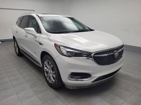 Used 2018 Buick Enclave Avenir w/ Avenir Technology Package image 13