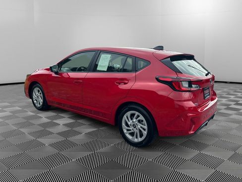 Certified 2025 Subaru Impreza 2.0i image 5