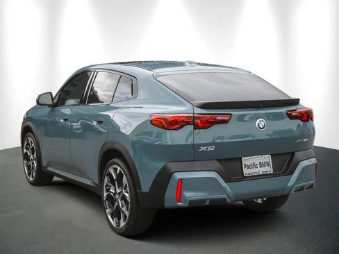 Used 2025 BMW X2 xDrive28i w/ Convenience Package image 4