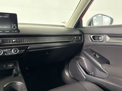 Used 2025 Honda Civic LX image 27