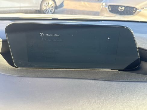 Certified 2025 MAZDA MAZDA3 s Sport image 15