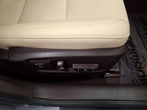 Used 2017 Lexus ES 350 350 Sedan image 11