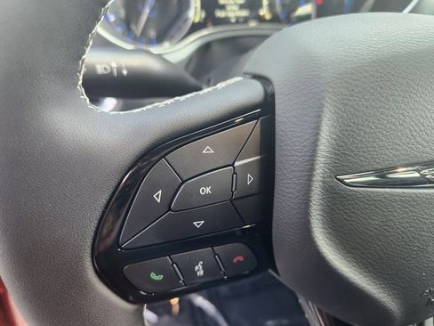 New 2026 Chrysler Pacifica Limited w/ S Appearance Package image 22