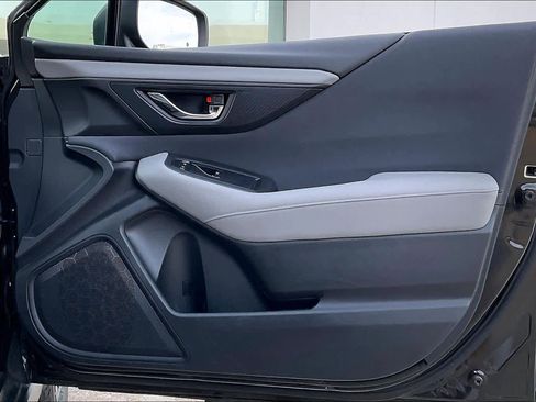 Used 2024 Subaru Outback Premium image 22