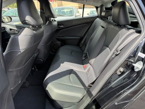 Used 2016 Toyota Prius Three FWD image 15