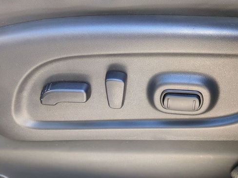 Used 2020 Nissan Titan PRO-4X w/ Pro-4x Utility Package image 20