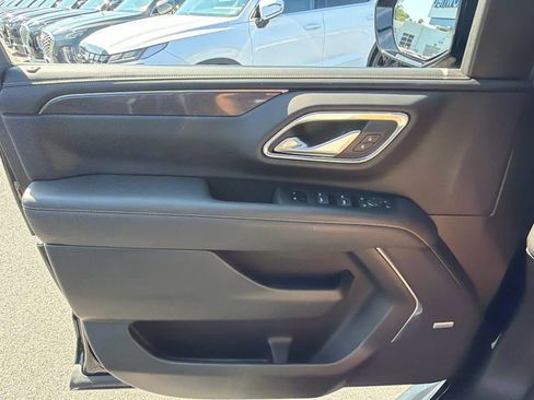Certified 2022 GMC Yukon AT4 w/ Technology Package AWD/4WD image 25