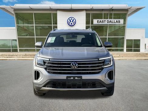 Used 2025 Volkswagen Atlas SE AWD/4WD image 6