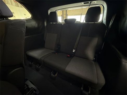 Used 2025 GMC Acadia Elevation image 24