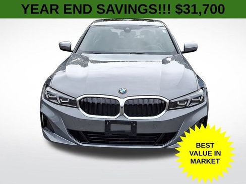 Used 2025 BMW 330i Sedan image 3