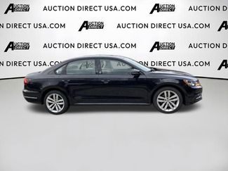 Used 2019 Volkswagen Passat 2.0T Wolfsburg video 3