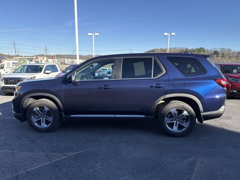 Used 2024 Honda Pilot EX-L image 6