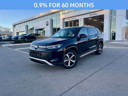 New 2026 Volkswagen Tiguan SE