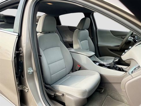 Used 2022 Chevrolet Malibu LS w/ LPO, Convenience Package 1 image 24