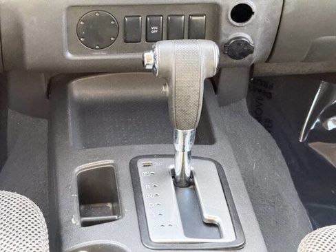 Used 2008 Nissan Xterra S image 17