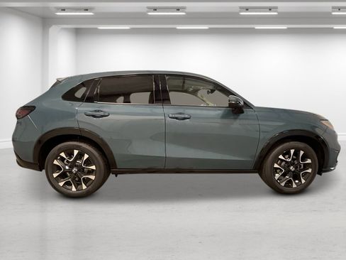 New 2026 Honda HR-V EX-L image 2