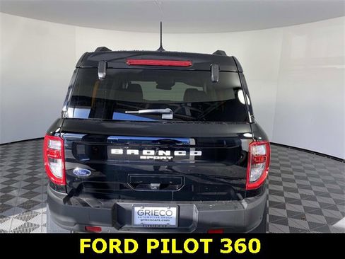 Used 2024 Ford Bronco Sport Outer Banks w/ Tech Package image 7