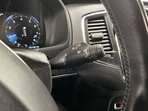 Used 2020 Volvo XC90 T6 Momentum w/ Protection Package image 24
