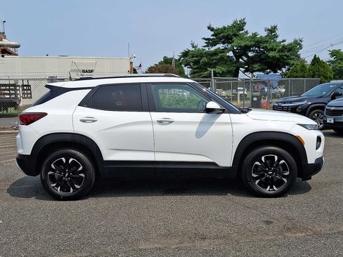 Certified 2023 Chevrolet TrailBlazer LT AWD/4WD image 8