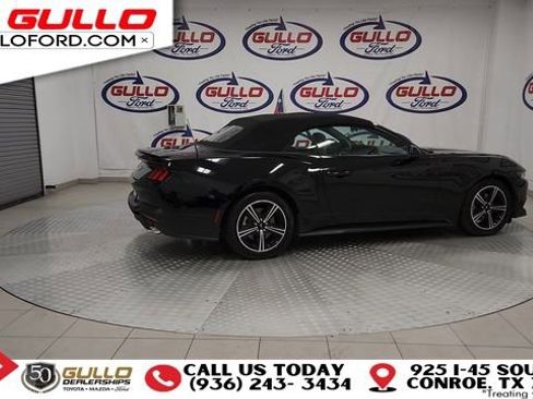 Used 2024 Ford Mustang Premium image 2