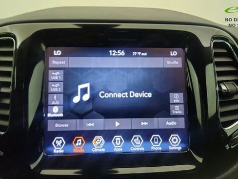 Used 2019 Jeep Compass Limited FWD image 48