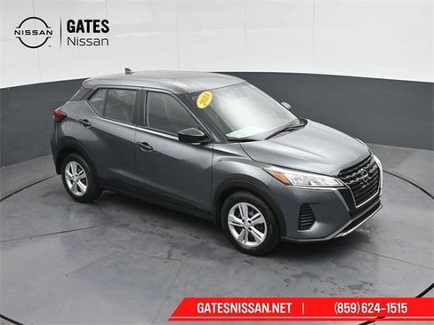 Used 2024 Nissan Kicks S image 46