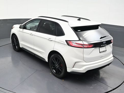 Used 2024 Ford Edge ST-Line AWD/4WD image 22