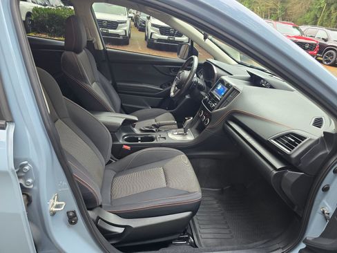 Used 2022 Subaru Crosstrek 2.0i Premium w/ Moonroof Package image 11