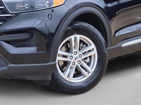 Used 2022 Ford Explorer XLT RWD image 20