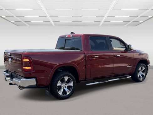Used 2019 RAM 1500 Laramie AWD/4WD image 5