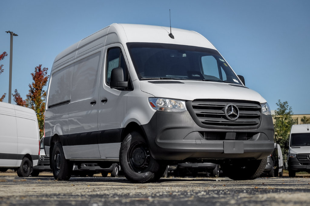 New 2025 Mercedes-Benz Sprinter 2500 image 1