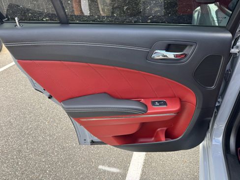 Used 2022 Dodge Charger SRT Hellcat w/ Harman/Kardon Audio Group image 45