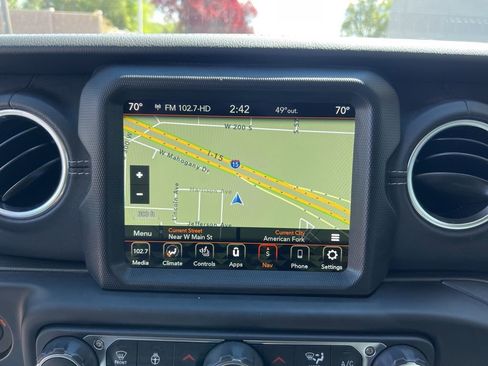 Certified 2023 Jeep Wrangler Unlimited Sahara w/ Cold Weather Group AWD/4WD image 16