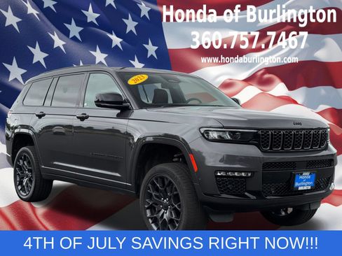 Used 2023 Jeep Grand Cherokee L Summit AWD/4WD image 9