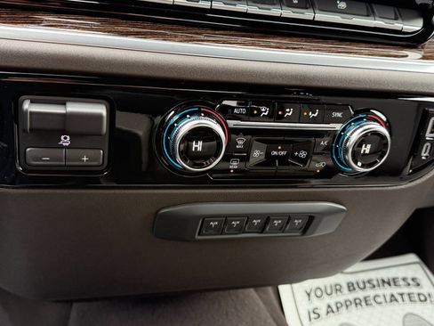 New 2026 GMC Sierra 3500 SLE image 31