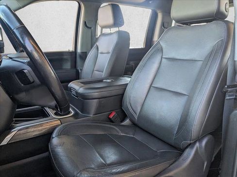 Used 2020 Chevrolet Silverado 2500 LTZ w/ LTZ Premium Package image 18