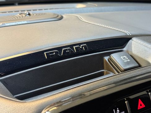 Used 2024 RAM 1500 Limited image 31