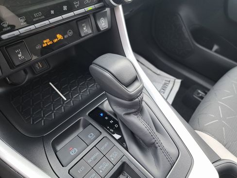 New 2025 Toyota RAV4 XLE image 13